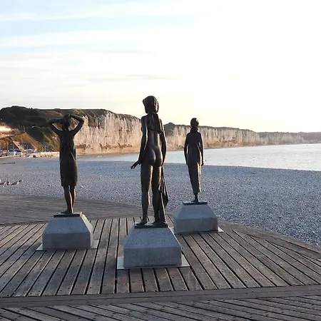 Maison Quartier Refaite à Neuf