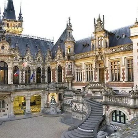 Maison Quartier Refaite à Neuf