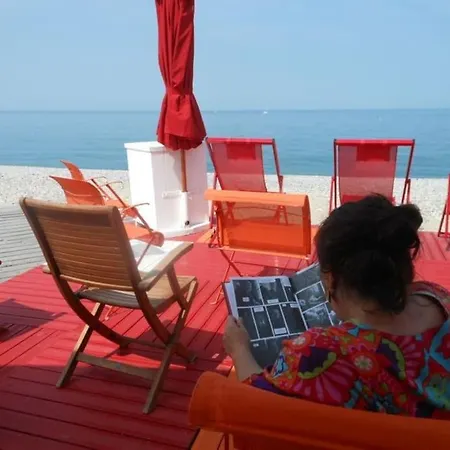 Holiday home Maison Quartier Refaite A Neuf Fecamp
